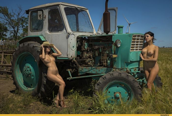 Секс трактор